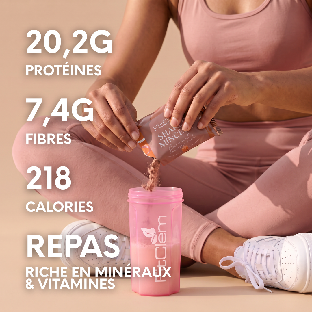 Shaker Minceur Caramel Beurre Salé : 20,2 g de protéines, 7,4 g de fibres et 218 calories par portion, riche en vitamines et minéraux.